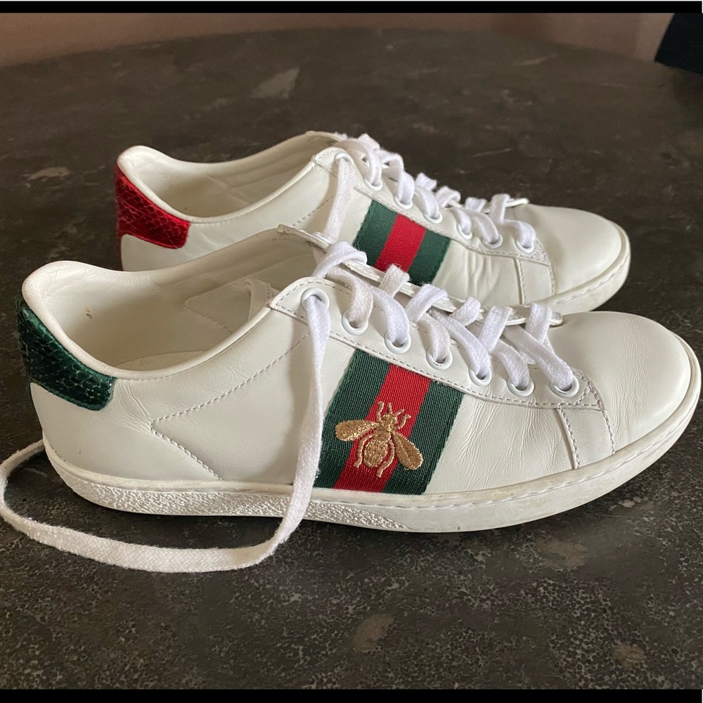 Gucci Women's Ace sneaker with bee